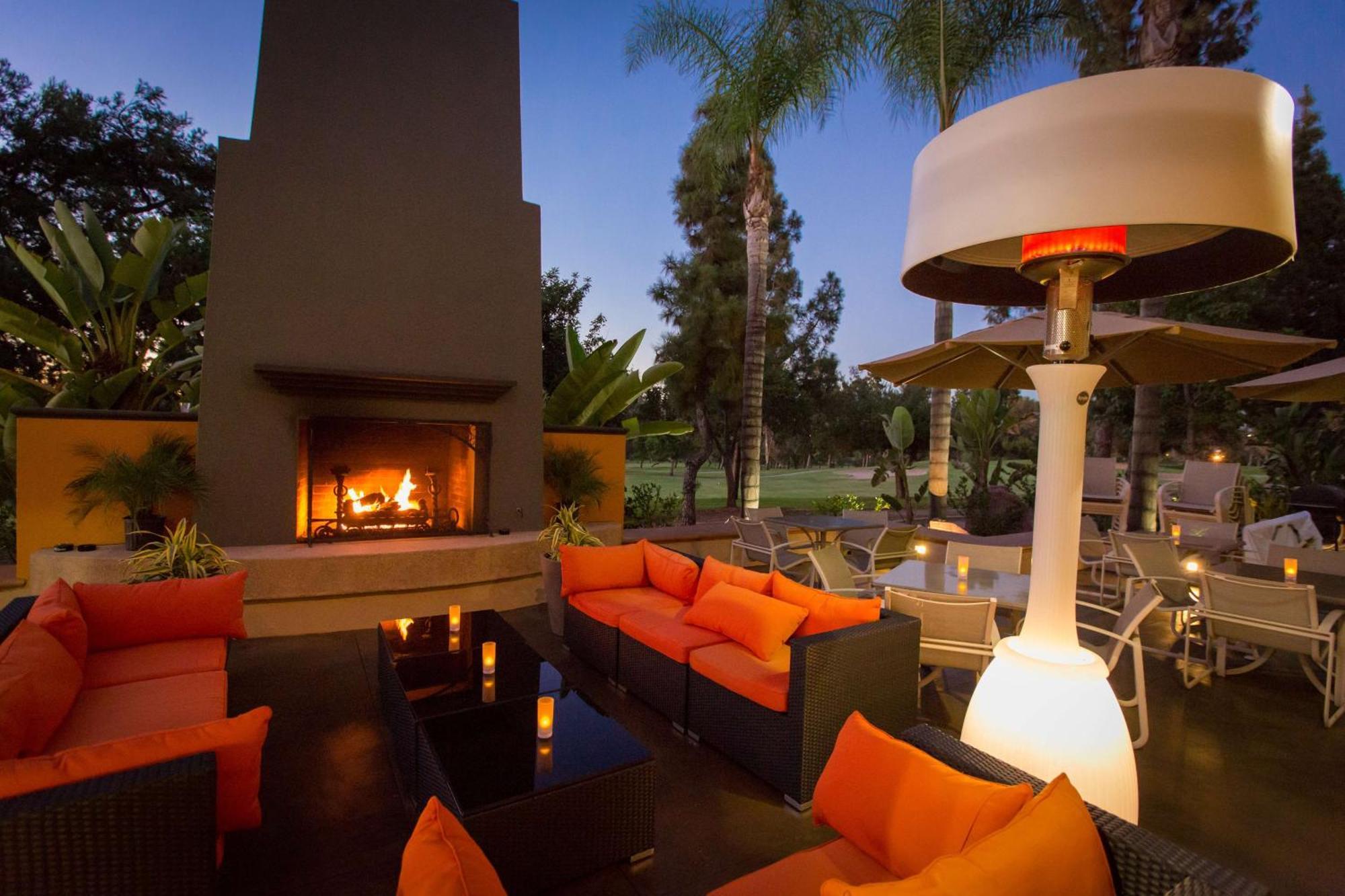 Hilton Garden Inn Montebello / Los Angeles Экстерьер фото