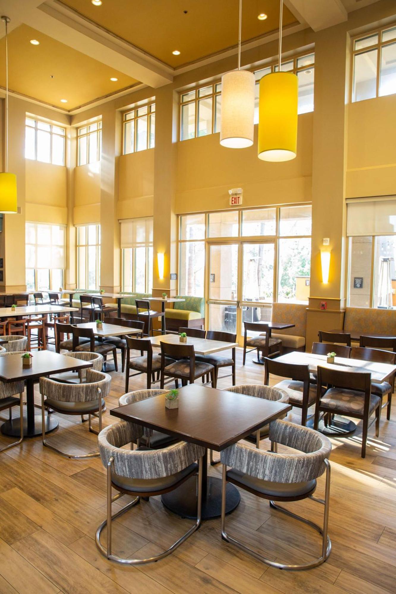 Hilton Garden Inn Montebello / Los Angeles Экстерьер фото
